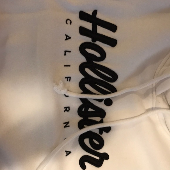 Hollister Hoodie - Picture 5 of 6